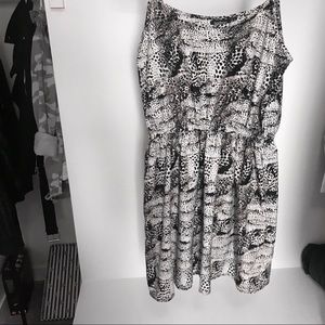 Boohoo Woman‘s dress Size 36/S